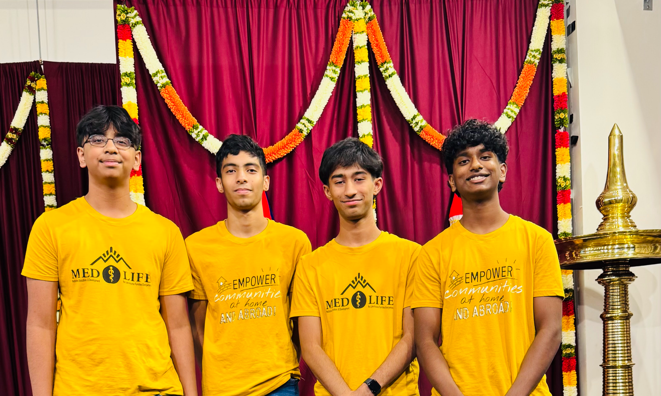 MEDLIFE NoVA volunteers